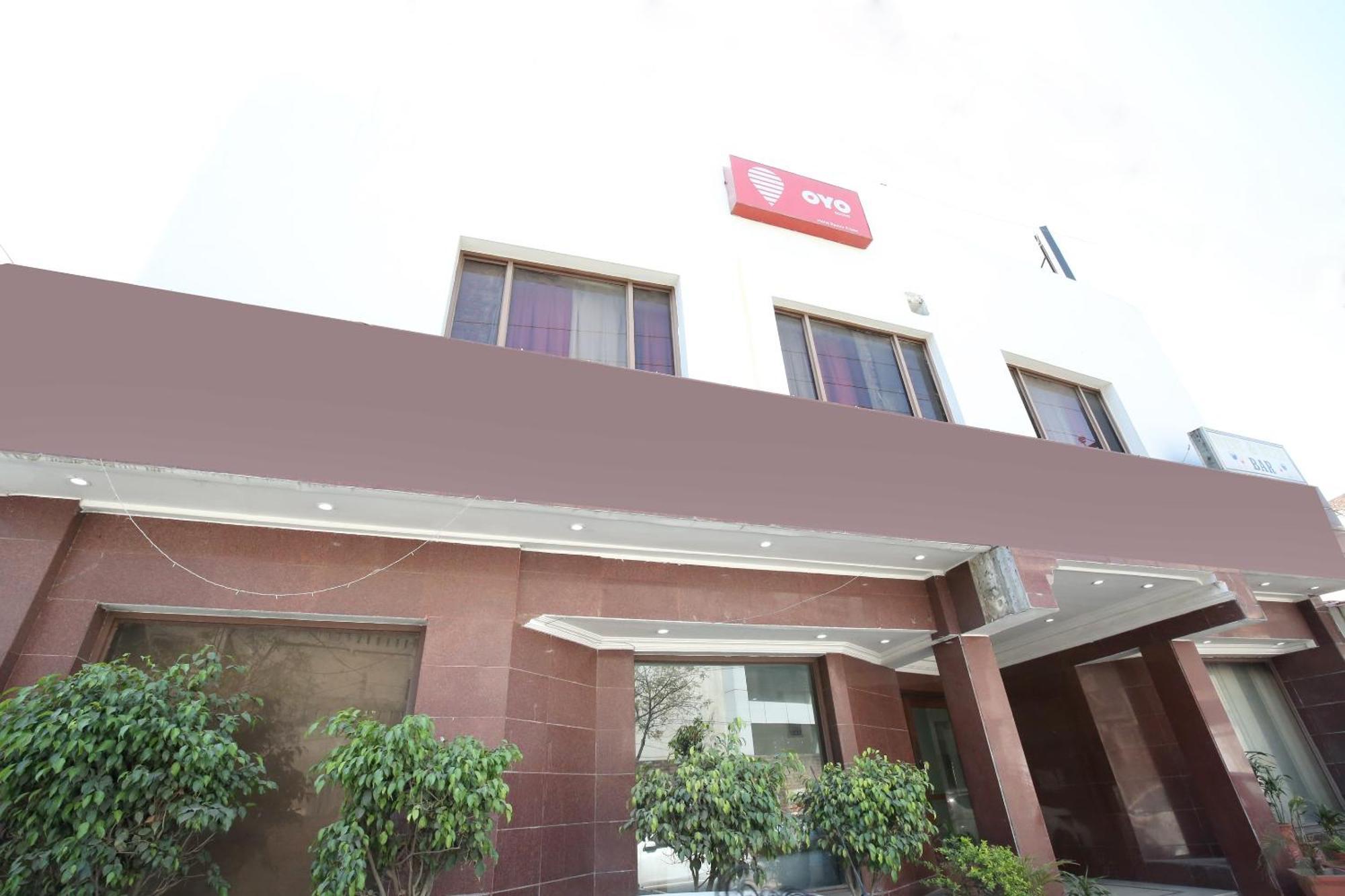 Oyo Hotel Ranvir Prime Jalandhar Exterior photo